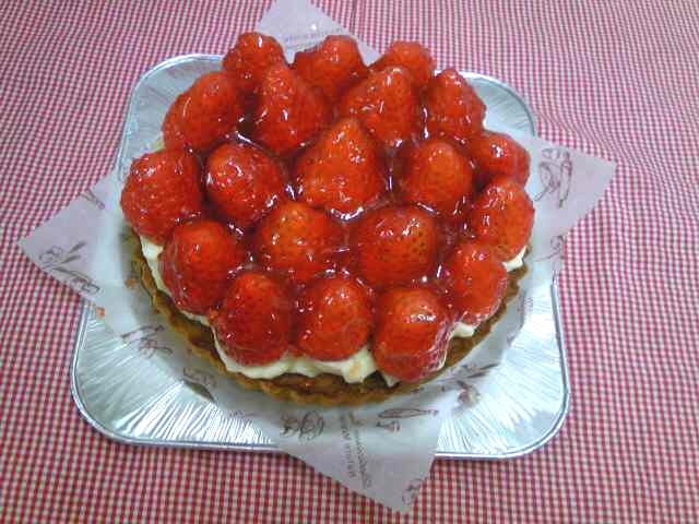 苺タルト　デコレーションケーキ